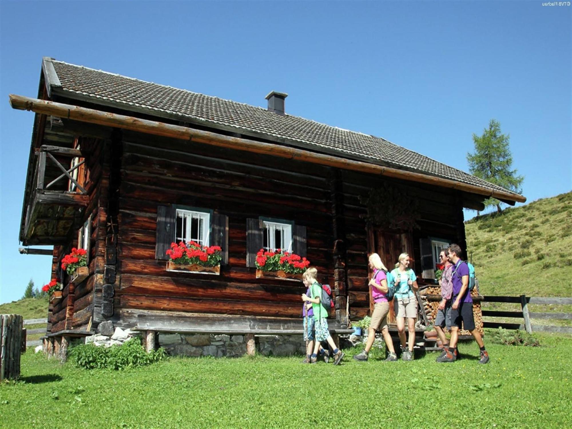 Apartment Near Flachau With Mountain View Экстерьер фото