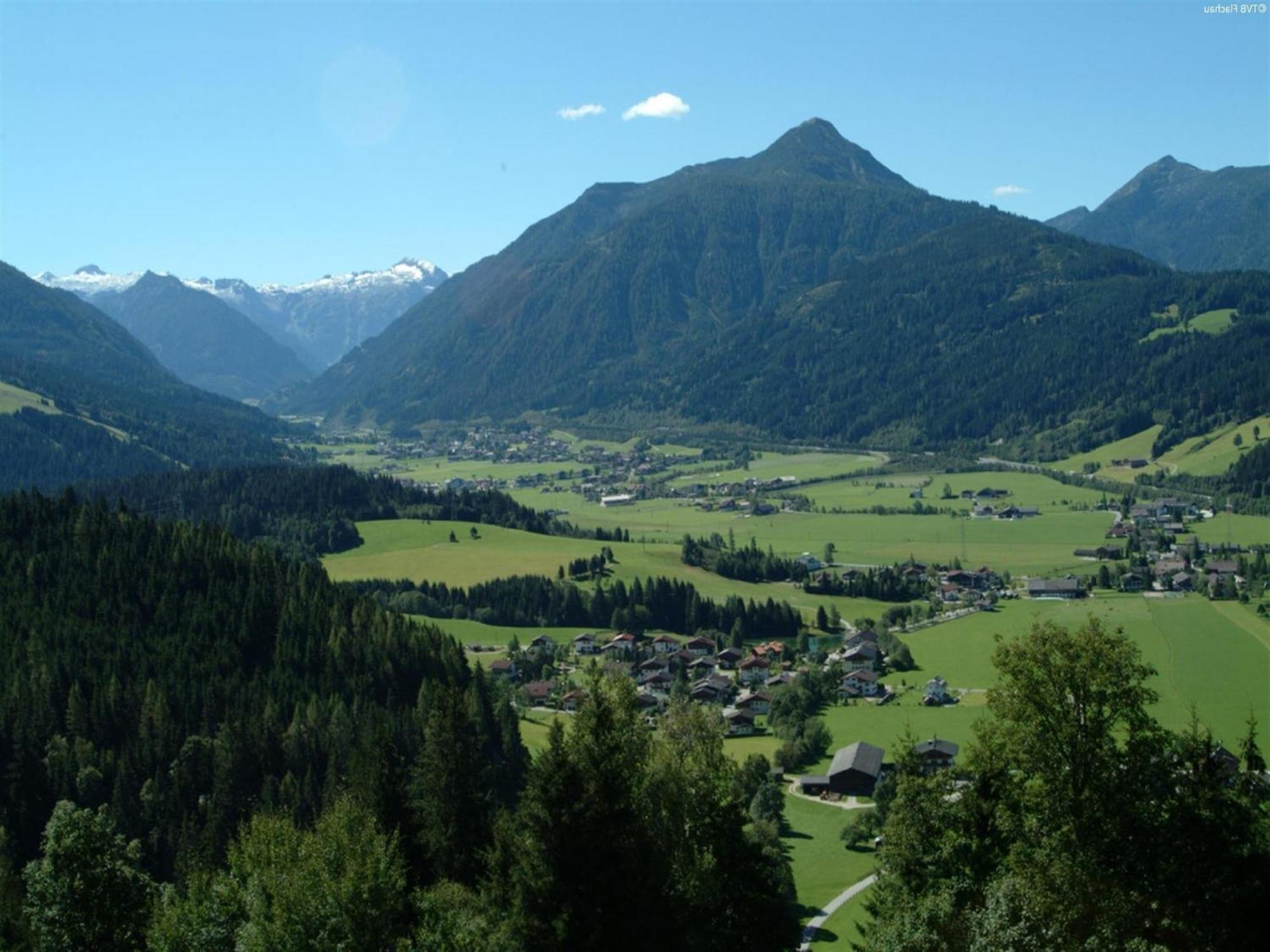 Apartment Near Flachau With Mountain View Экстерьер фото